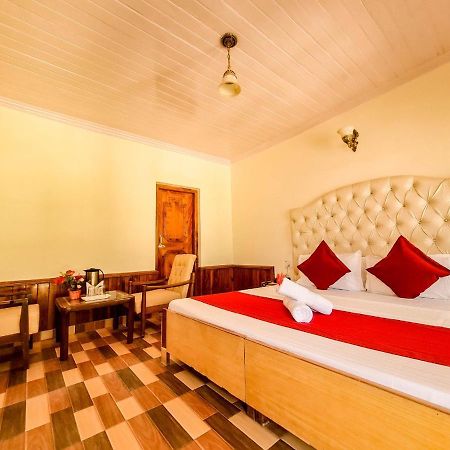 مايالي Hotel Pine Grove-Mall Road المظهر الخارجي الصورة