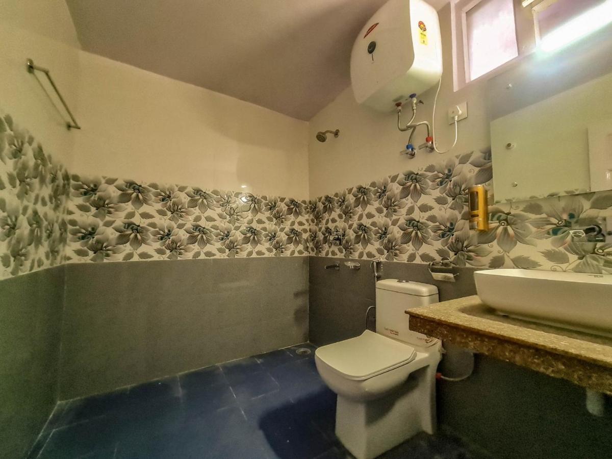 مايالي Hotel Pine Grove-Mall Road المظهر الخارجي الصورة