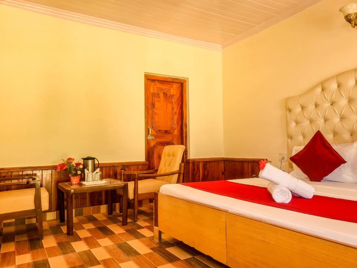 مايالي Hotel Pine Grove-Mall Road المظهر الخارجي الصورة